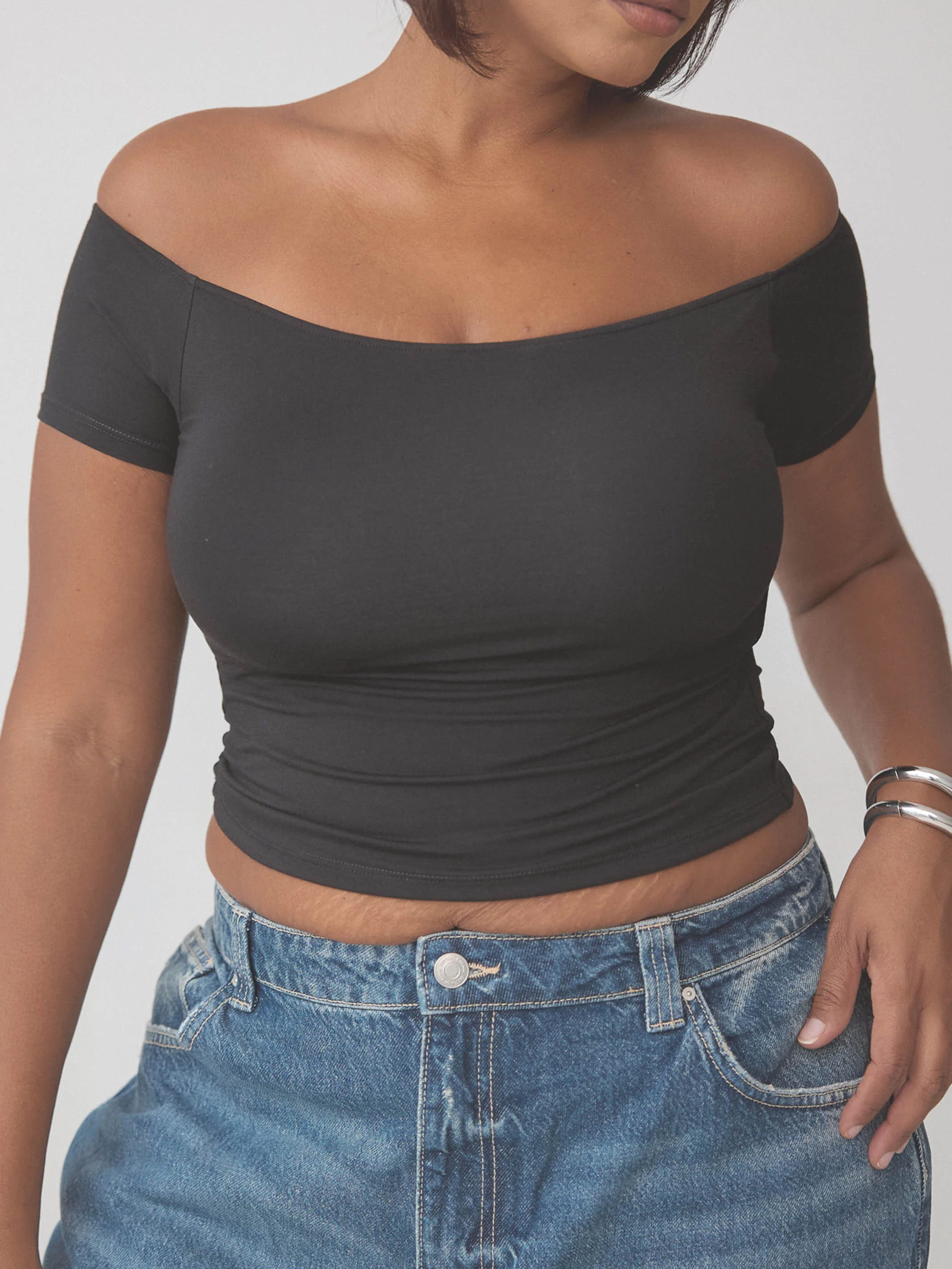 Braless Off The Shoulder Short Sleeve Brami - Image 16