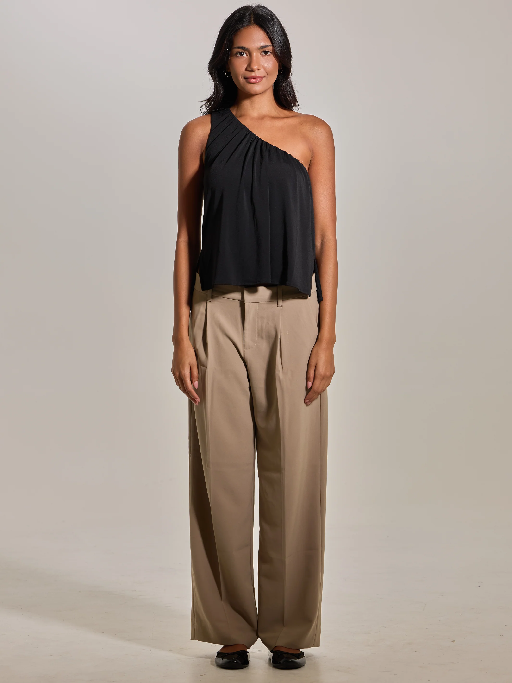 Flowy One Shoulder - Image 10