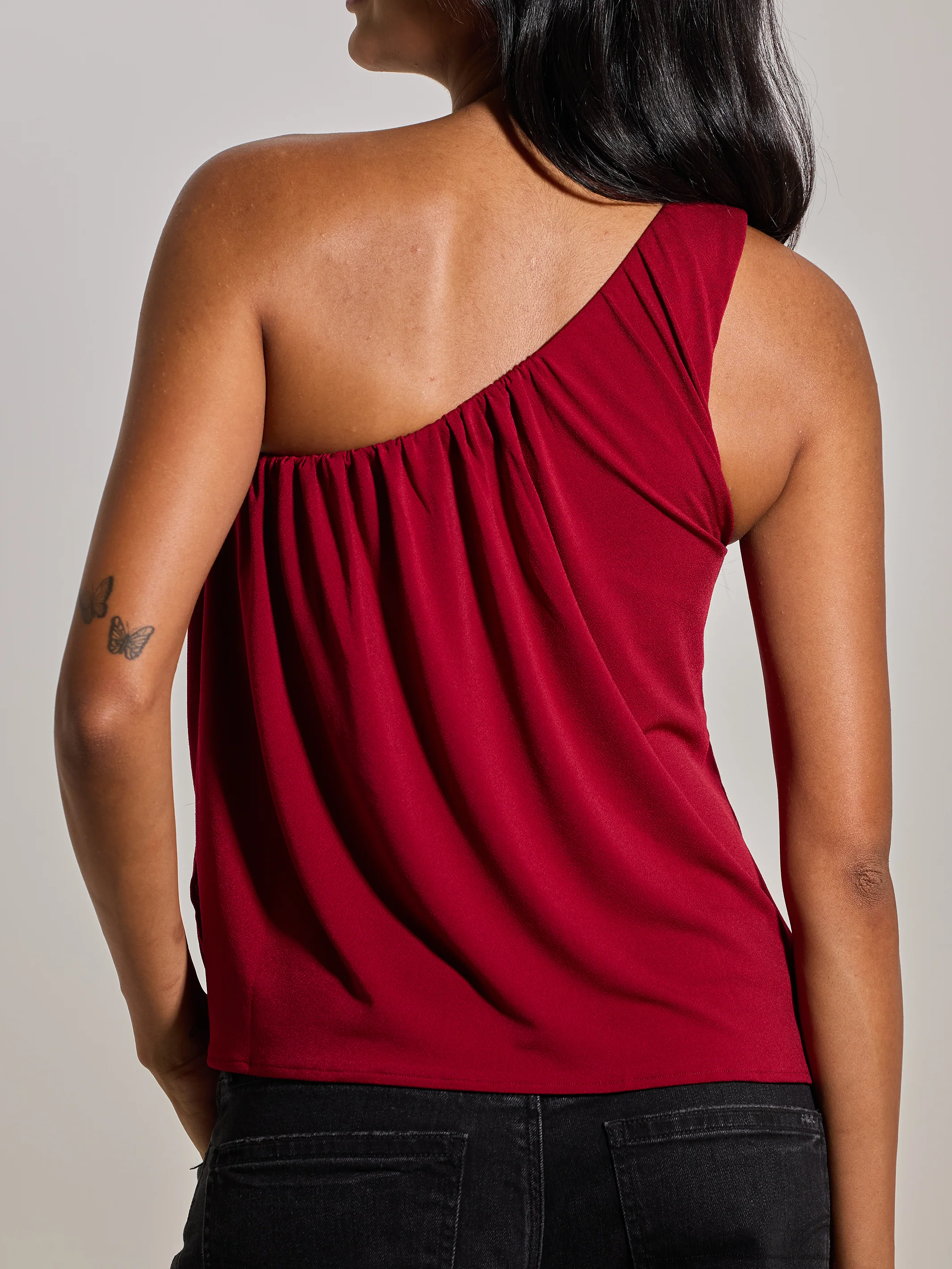 Flowy One Shoulder - Image 14