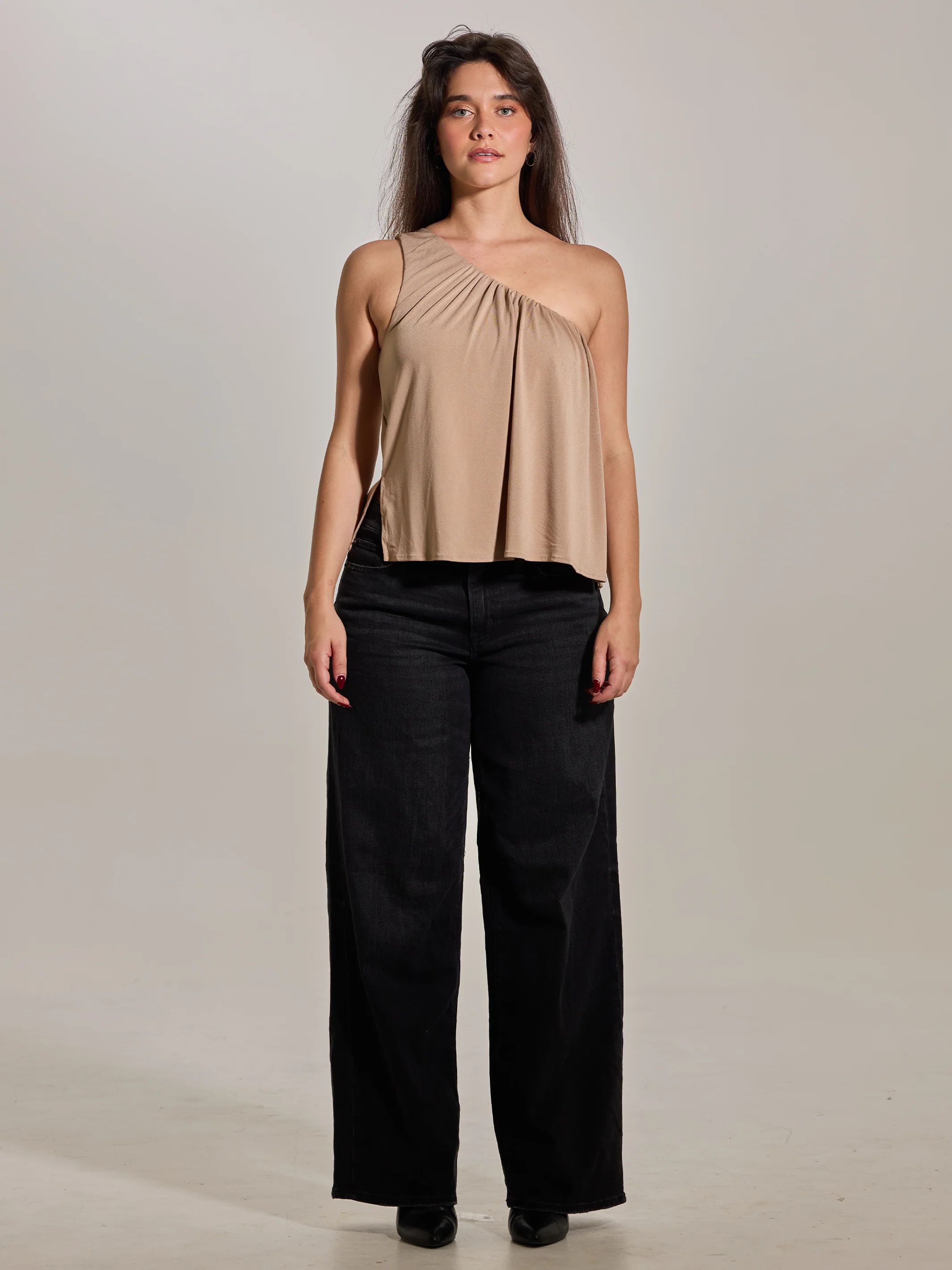 Flowy One Shoulder - Image 5