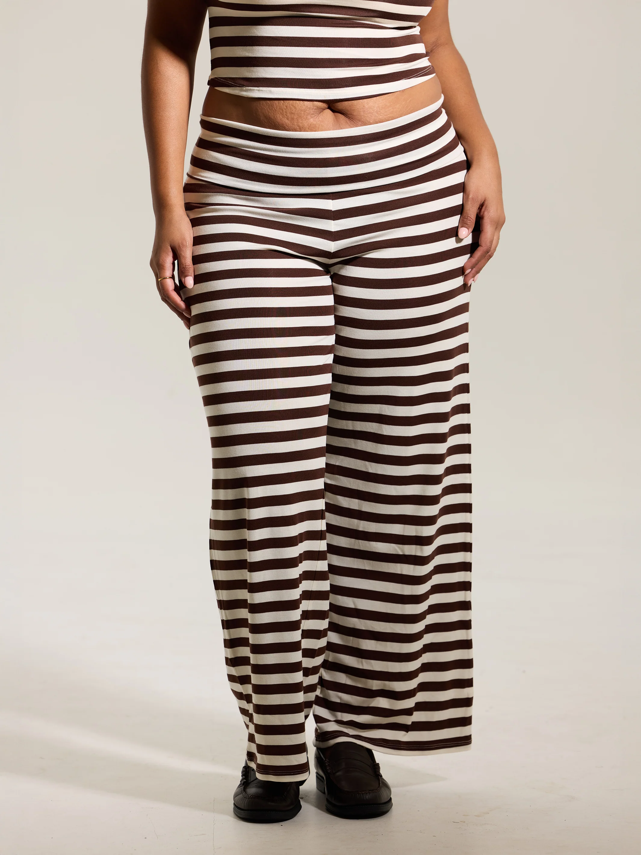 Fold Over Wide Leg Pants - Image 19