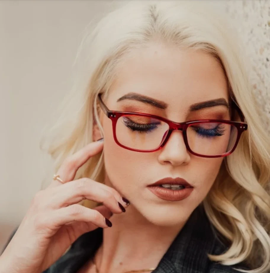 INDEPENDENT - Image 11