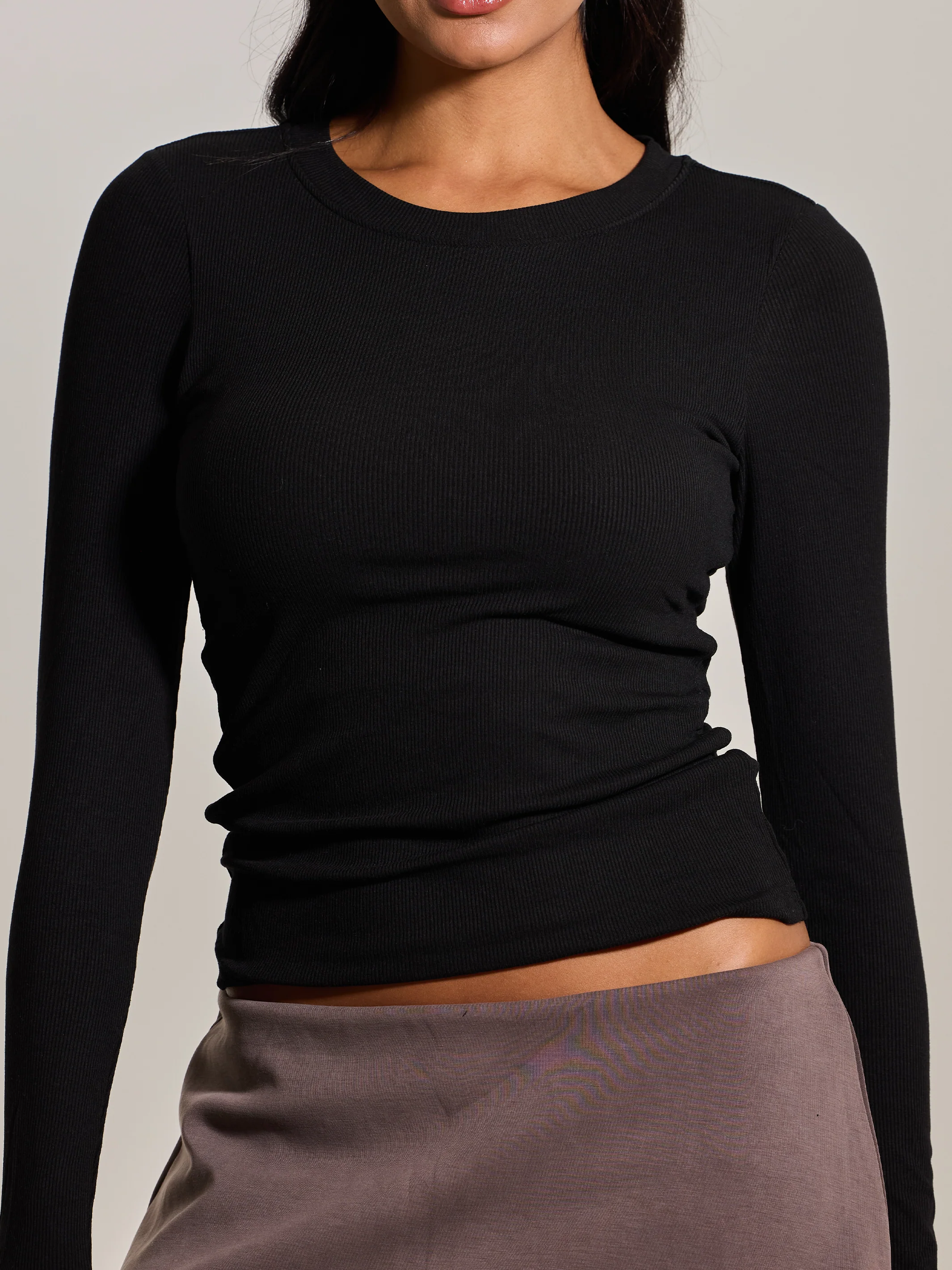 Ribbed Crew Neck Long Sleeve - Image 15