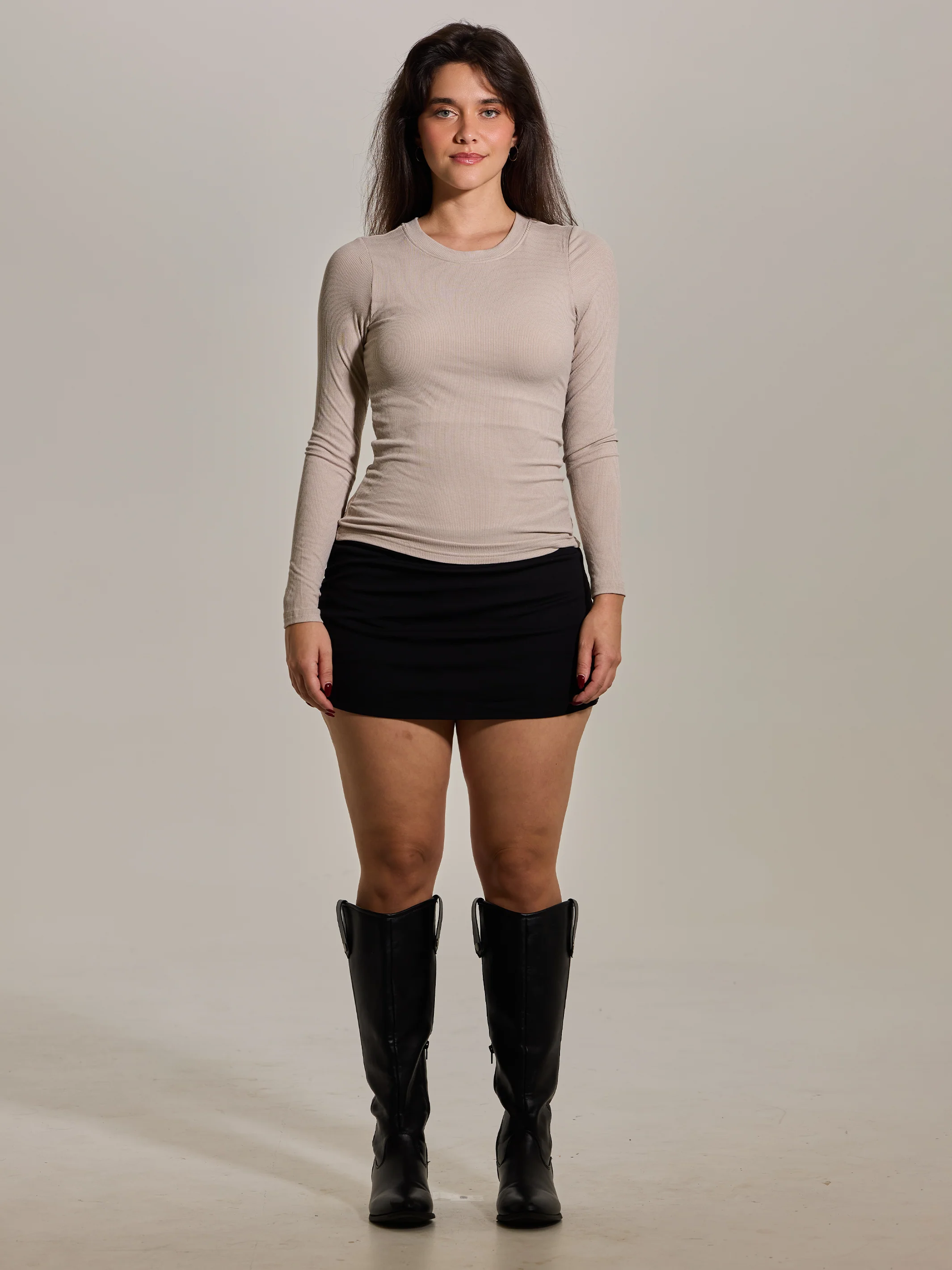 Ribbed Crew Neck Long Sleeve - Image 30