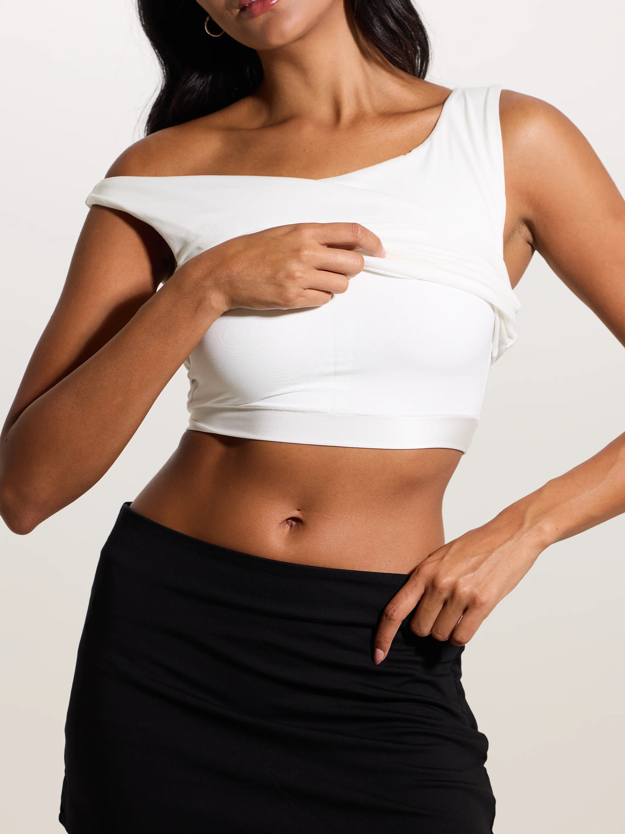 Asymmetric Off The Shoulder - Image 7