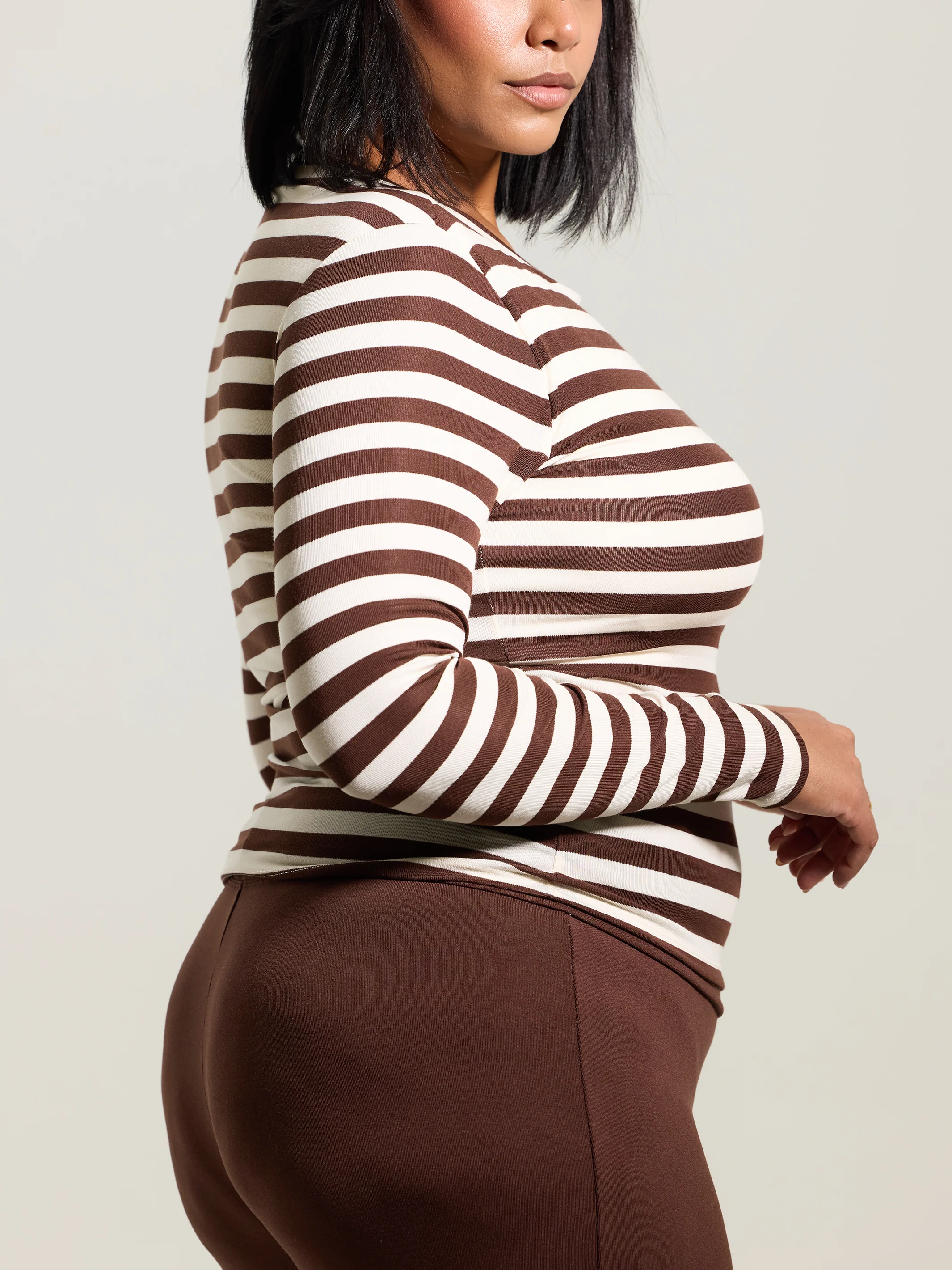 Crew Neck Braless Long Sleeve - Image 29