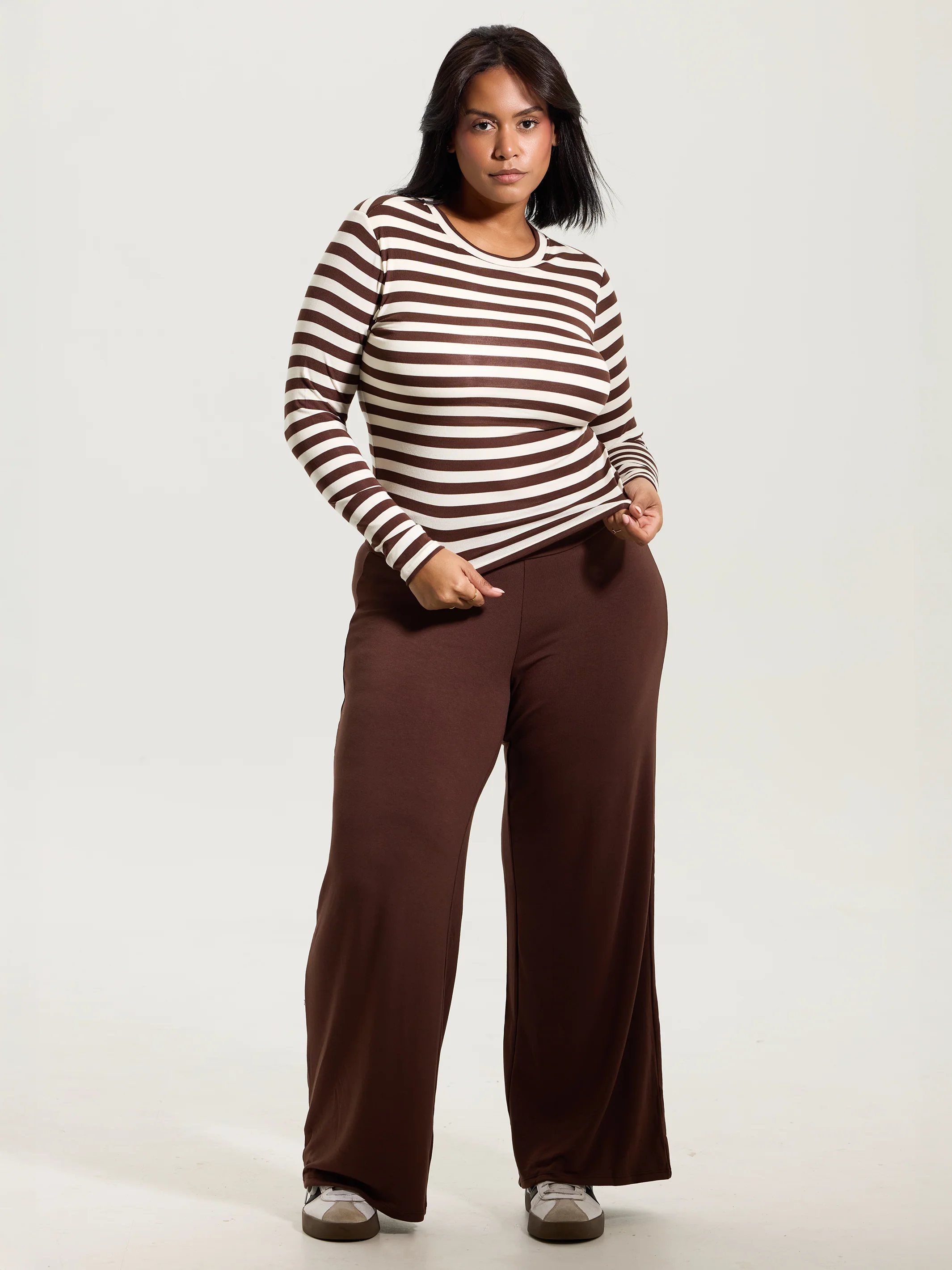 Crew Neck Braless Long Sleeve - Image 31