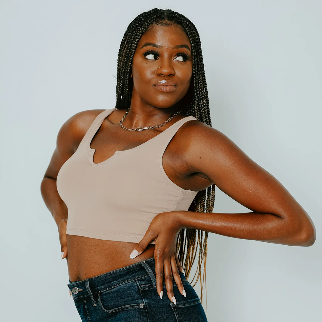 V Cut Brami - Image 4